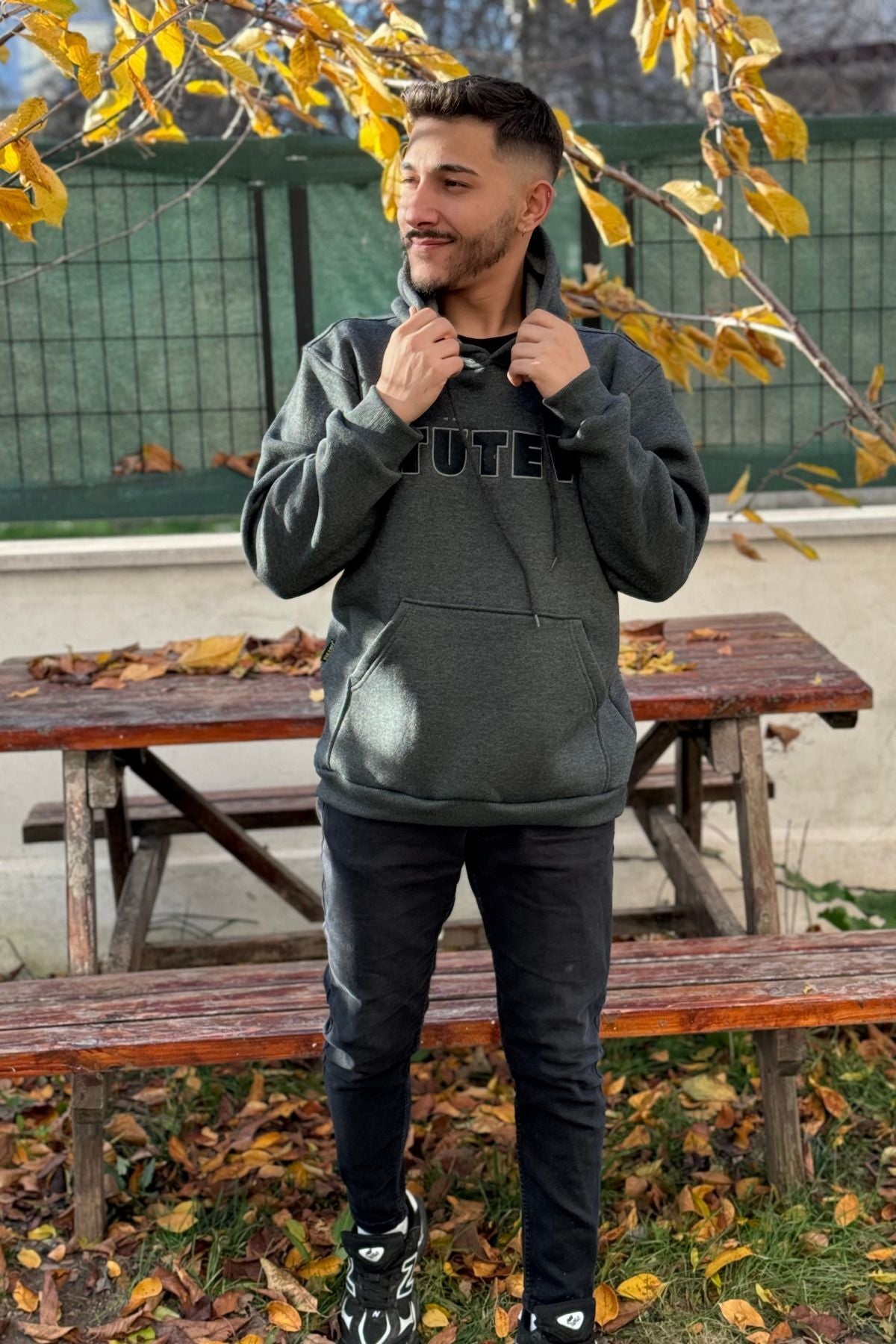 Erkek Kapşonlu Nakişli Oversi̇ze Kolej Sweatshi̇rt - TUTEV - 1