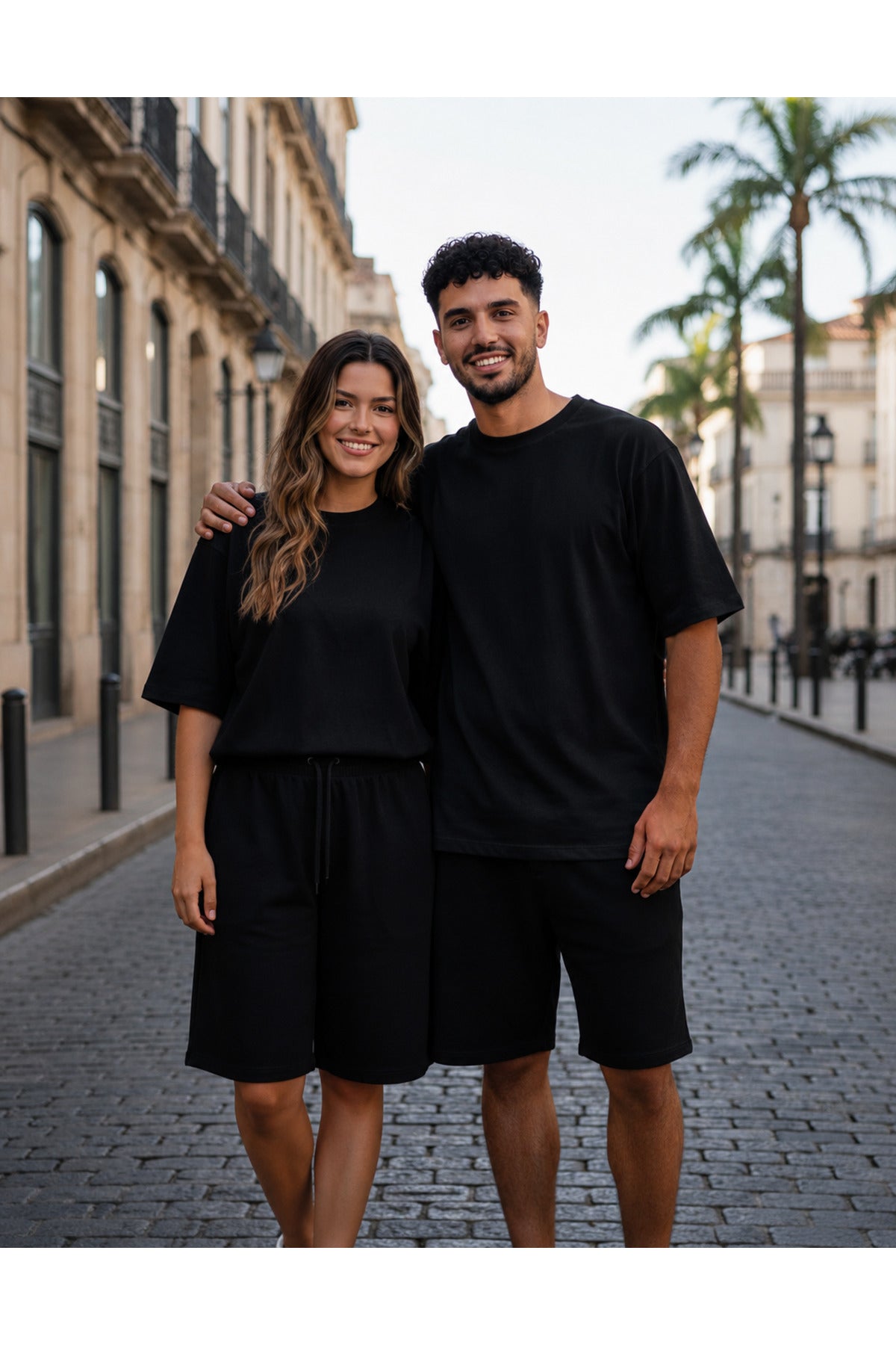 Unisex Kadin Erkek Çi̇ft Kullanimina Uygun Kisa Kollu Oversi̇ze Şortlu Takim (tek Adet) - Siyah - 2