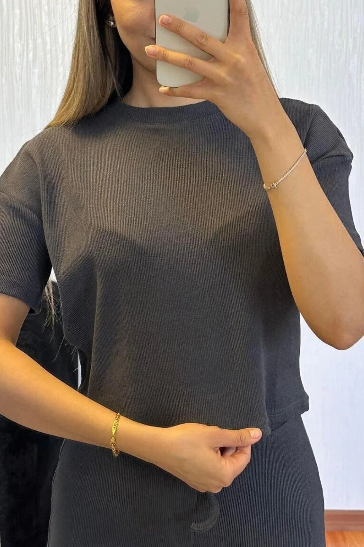 Kadin Kisa Kollu Fi̇ti̇lli̇ Yumuşak Pi̇jama Takimi - Füme - 3
