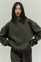 Kadın Rahat Oversize 3 İ̇plik Pamuklu Şardonlu Kanguru Cep Kapşonlu Sweatshirt - Haki - 1