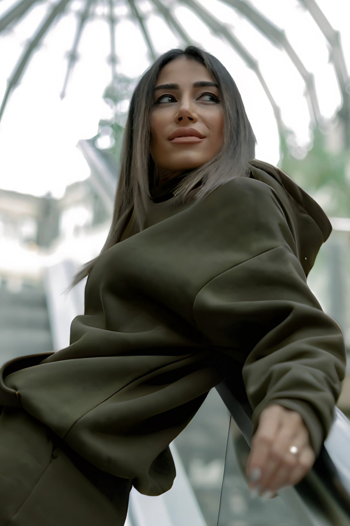 Kadın Pamuklu Bisiklet Yaka Sweatshirt - Haki - 1