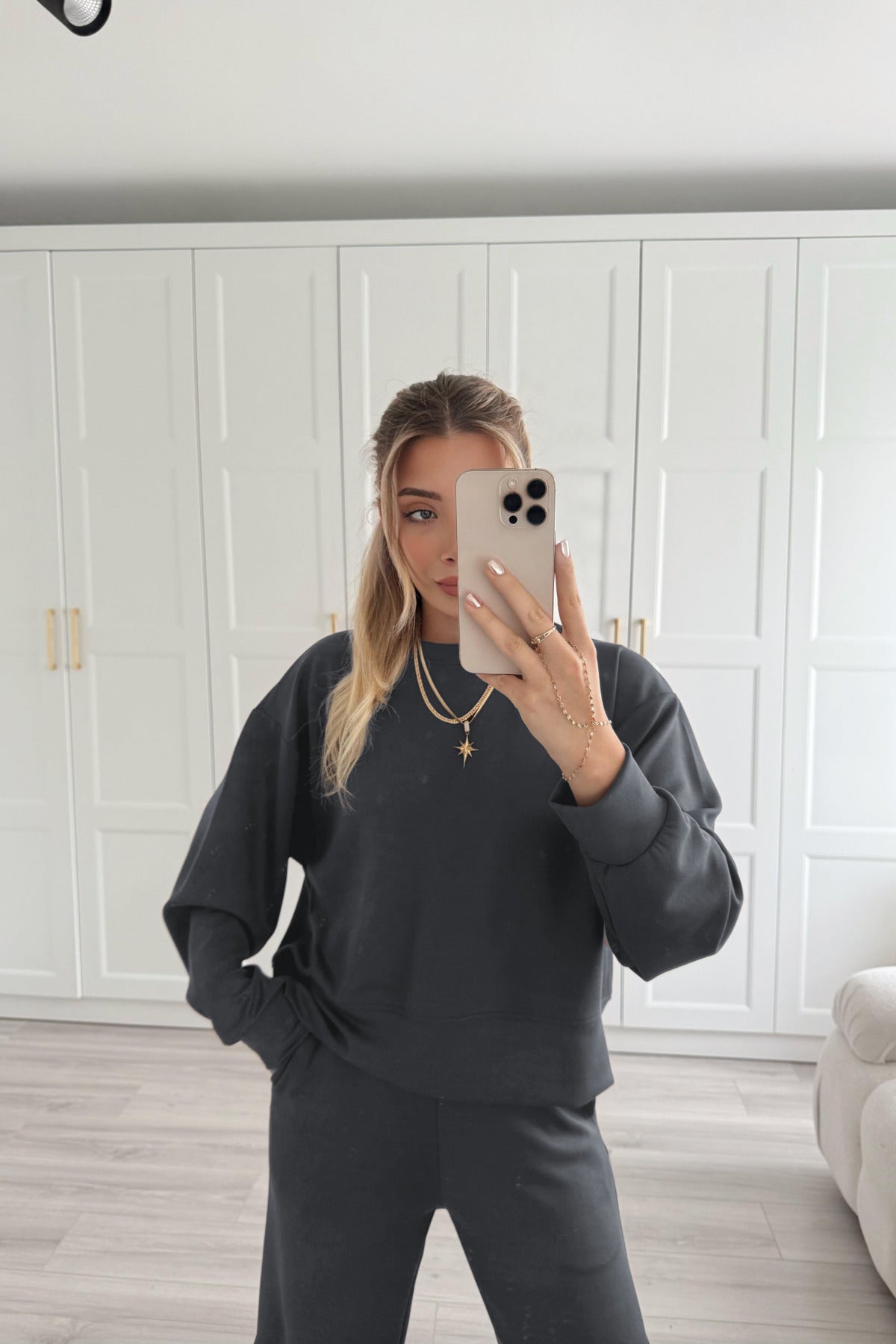 Kadin Home Wear Uzun Kollu Geni̇ş Paça Pi̇jama Takimi - Füme - 2