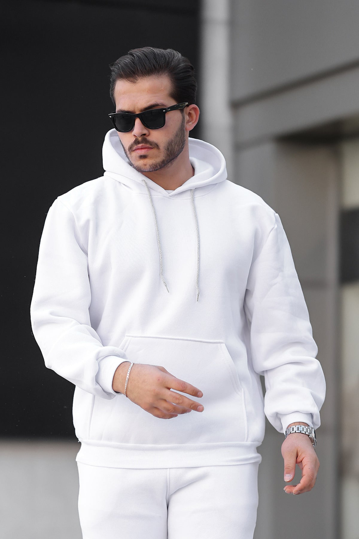 Erkek Bol Kesim Oversize 3 İ̇plik İ̇çi Pamuklu Şardonlu Kanguru Cep Kapşonlu Kışlık Hoodie Sweatshirt - Beyaz - 1