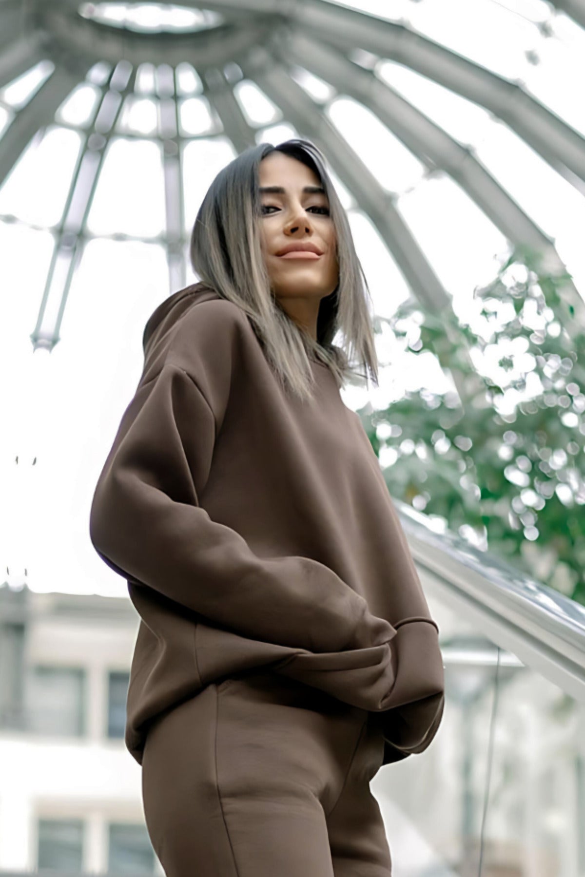Kadın Pamuklu Bisiklet Yaka Sweatshirt - Kahverengi - 3