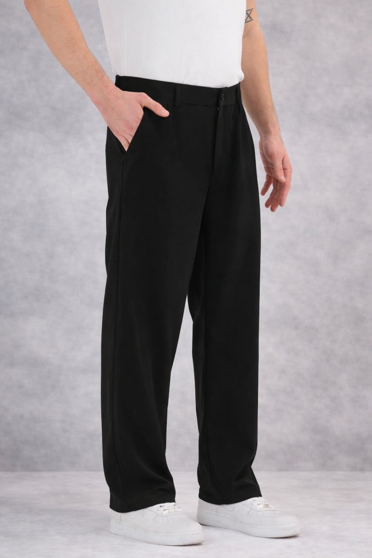 Erkek Rahat Kesim Geniş Kalıp Beli Kemerli Yan Cepli Baggy Pantolon - Siyah - 2