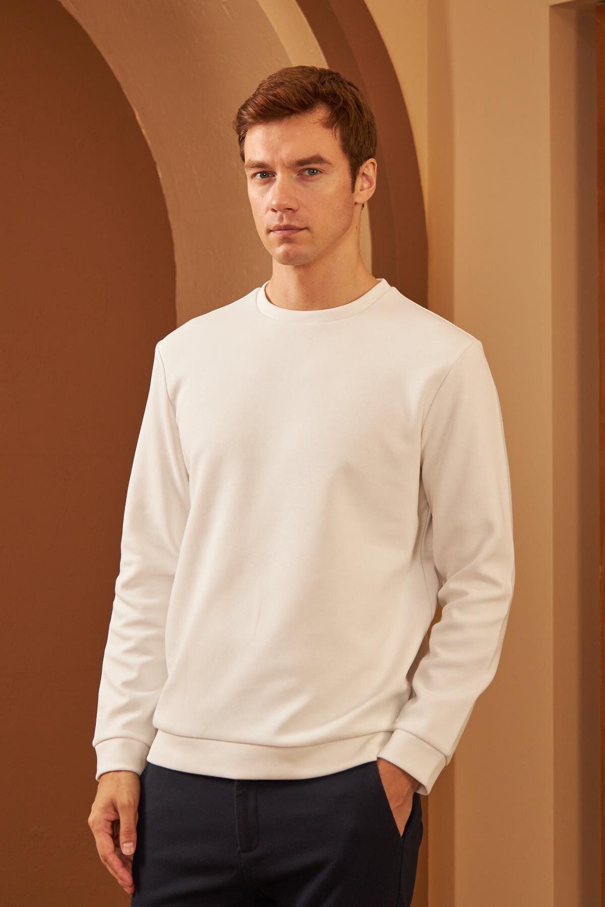 Erkek Bisiklet Yaka Uzun Kollu Oversize Sweatshirt - Beyaz - 1