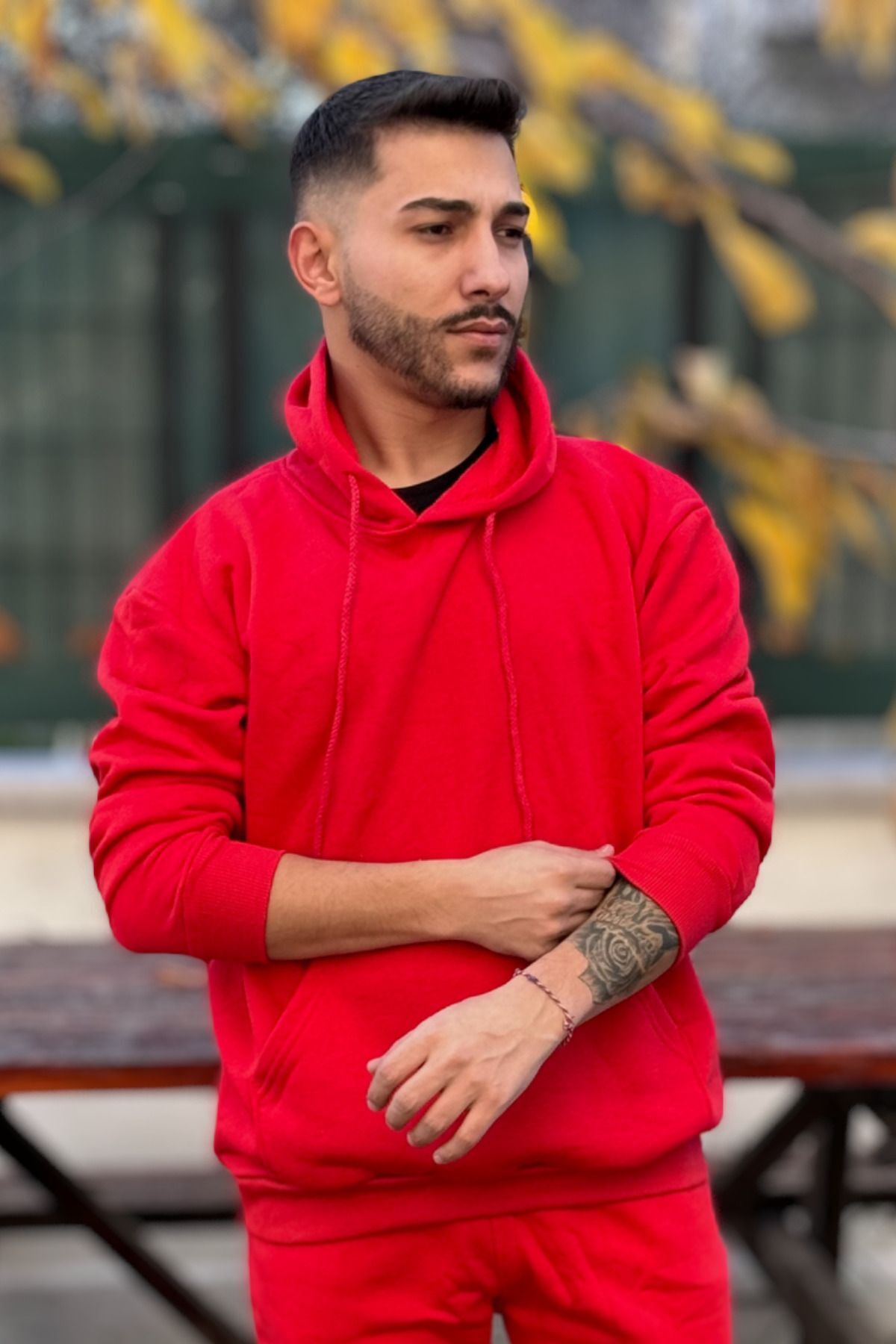 Erkek Kapşonlu Kanguru Cepli̇ 3 İ̇pli̇k Oversi̇ze Sweatshi̇rt - Kırmızı - 2